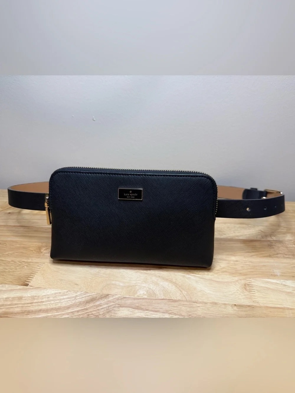 NWOT Kate Spade zip top leather belt bag Fanny Pack Black L/XL